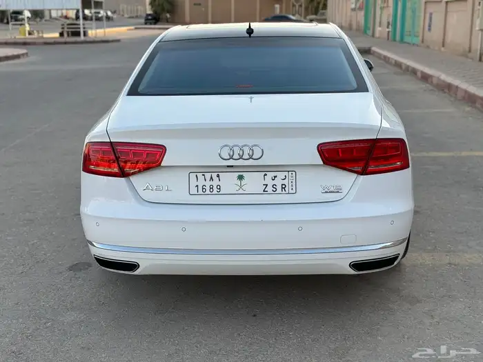 اودي 12 سلندر كامل الموصفات 2