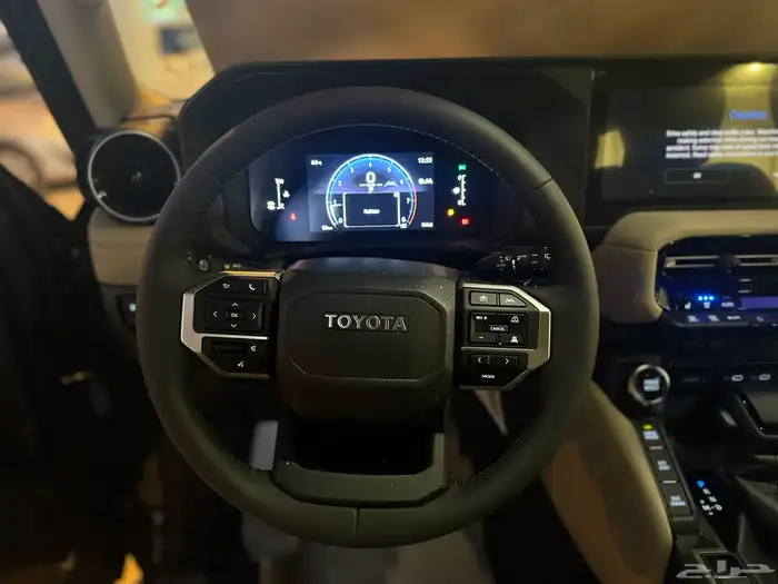 برادو TXL3 بنزين 2025 10