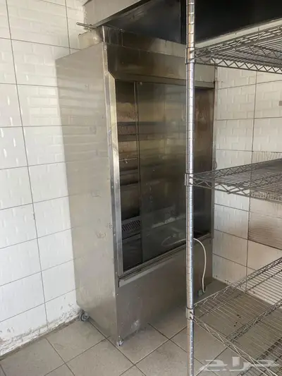 اغراض مطعم بحالة ممتازة للبيع 0