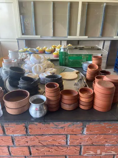 اغراض مطعم بحالة ممتازة للبيع 6