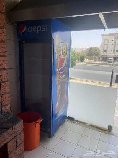 اغراض مطعم بحالة ممتازة للبيع 12