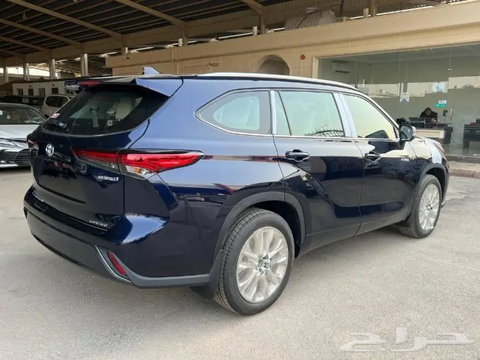 تويوتا هايلاندر 2023 لميتد اقساط فقط 1