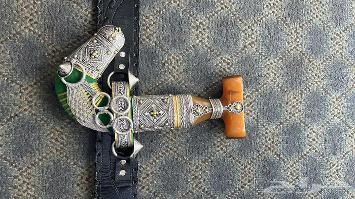 خنجر قرن للبيع 0