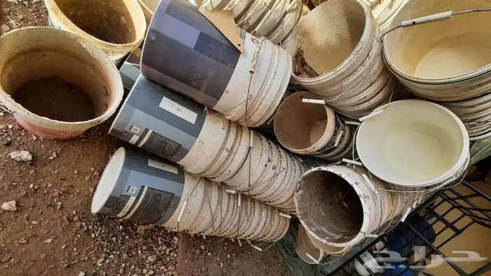 سطول بلاستيك جديد والحديد مستعمل 10