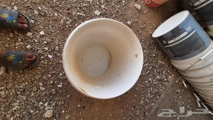 سطول بلاستيك جديد والحديد مستعمل 15