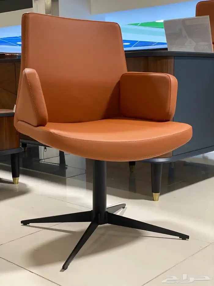 مكاتب كراسي دواليب خشيب دواليب حديد 5