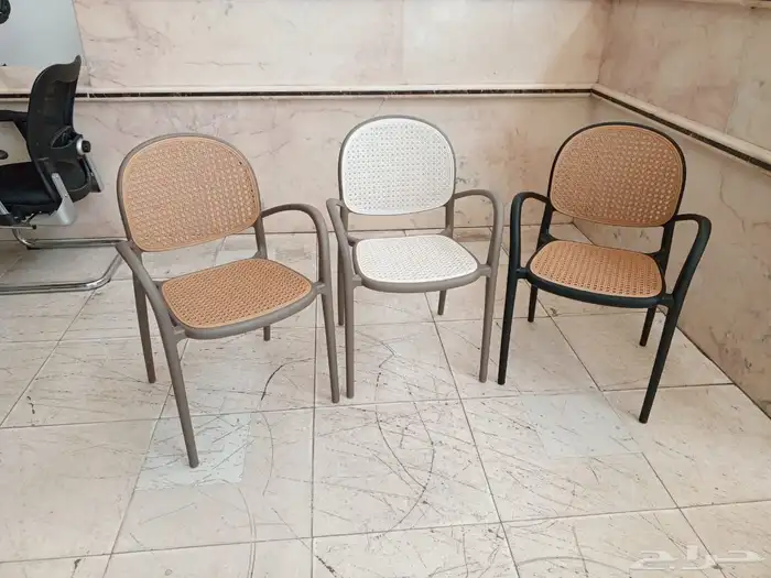 طاولات وكراسي مميزة 63