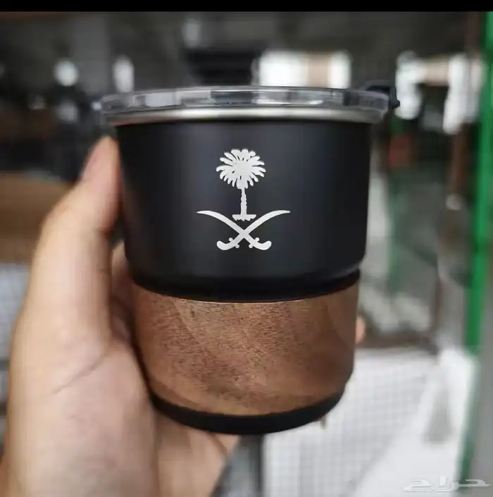 حقيبة قهوه وسجاد واكواب 7