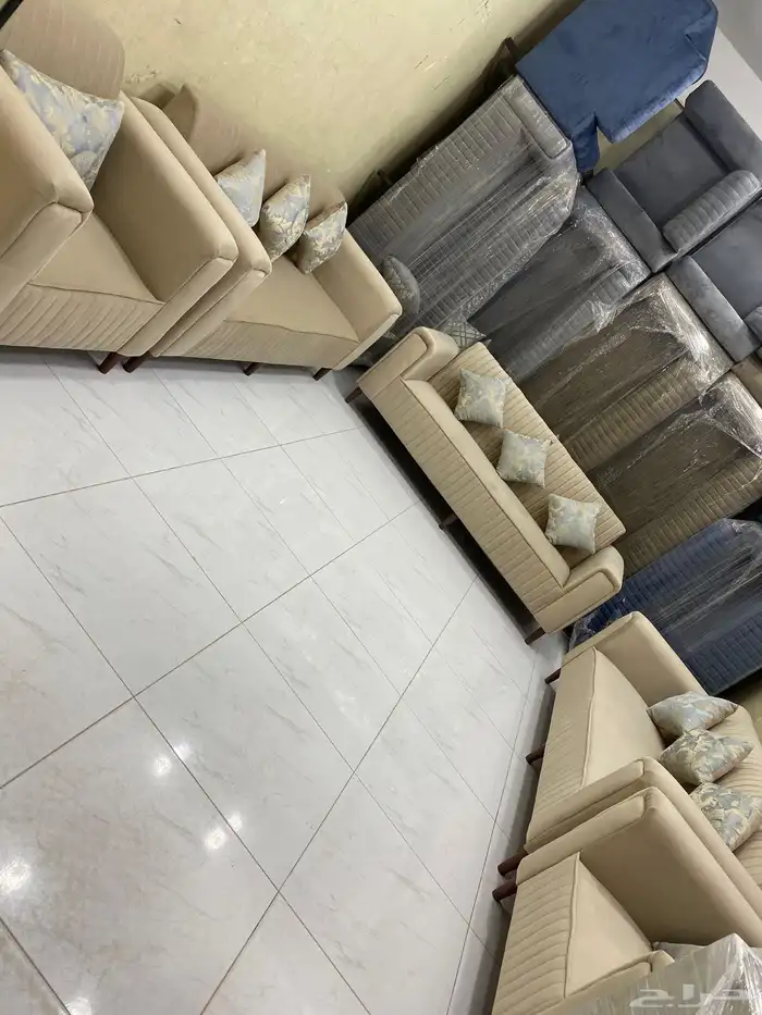 عرض على الكنب الملكي الكلاسيك 20