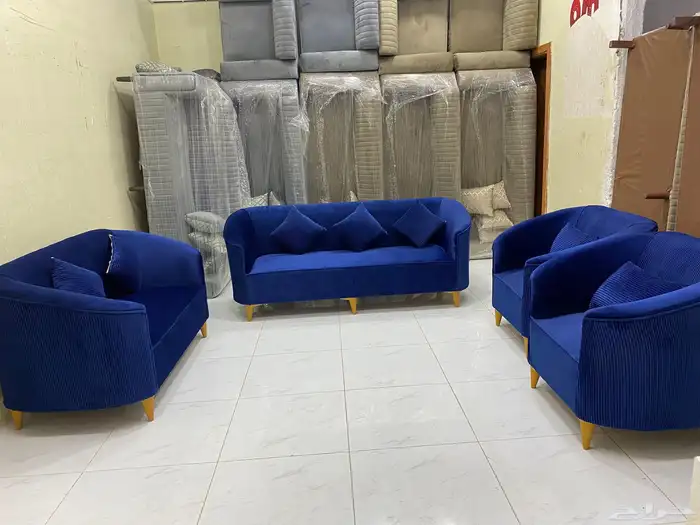 عرض على الكنب الملكي الكلاسيك 23