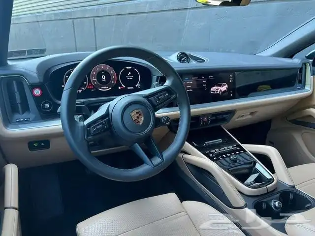 بورش كاين كوبيه Porsche Cayenne Coupe 2024 7
