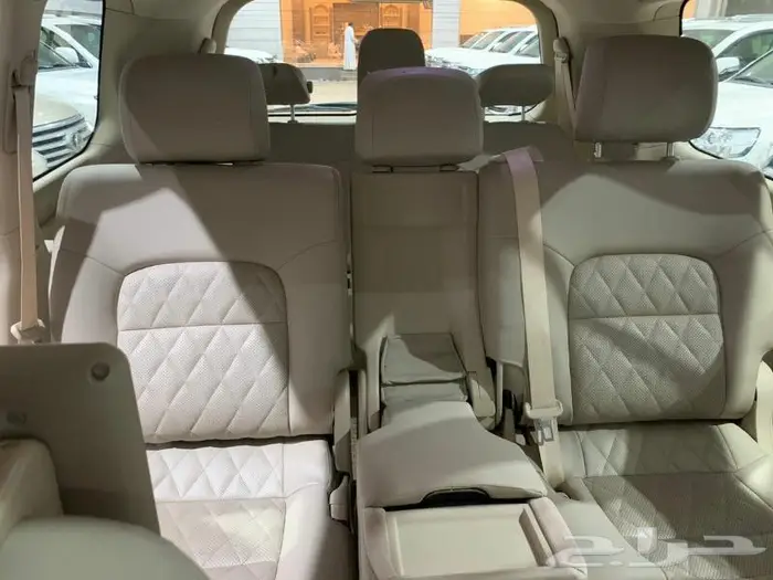 لاندكروزر VXR وايت اديشن رقم 1 بدون هيدروليك بريمي 2018 11