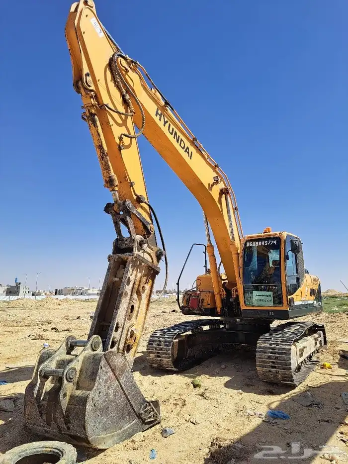 حفارات بوكلين للايجار Poklin excavators for rent 2