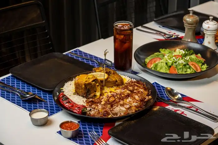 سعودية مصورة محترفة 6