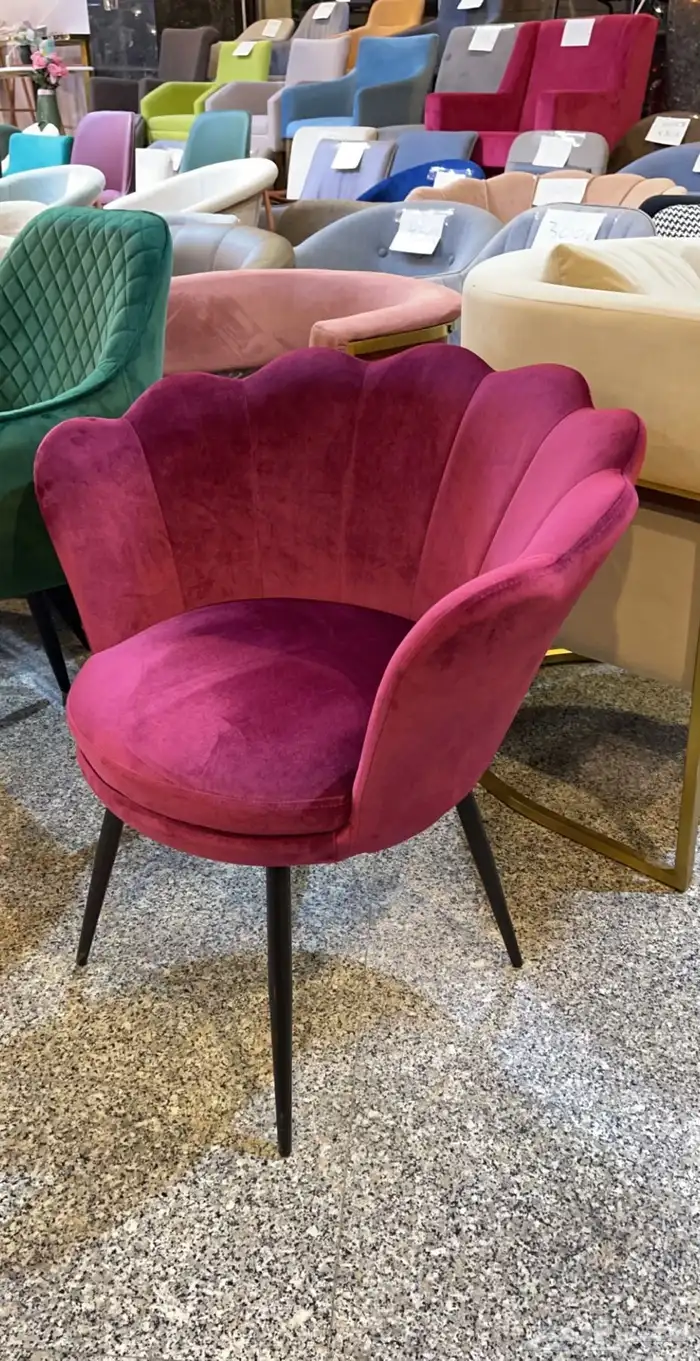 طاولات وكراسي مميزة 38