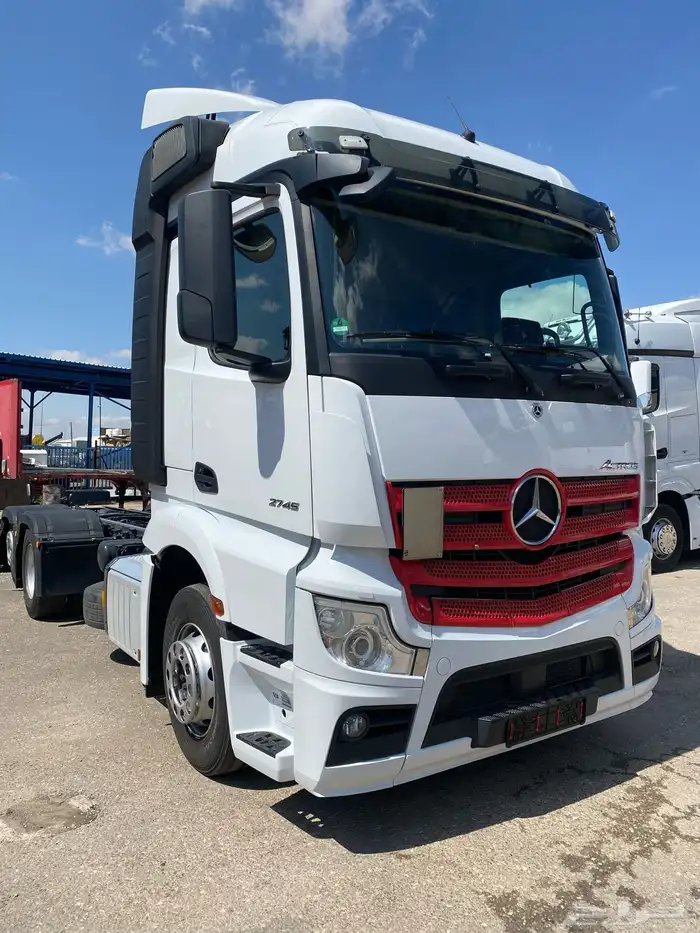 شاحنات إسعاف سيارت متعطله فحص كمبيوتر يوجد فحص اكتورس موديل 2022 2