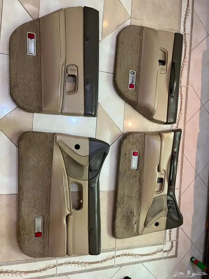 قطع لنكون تاون كار 12