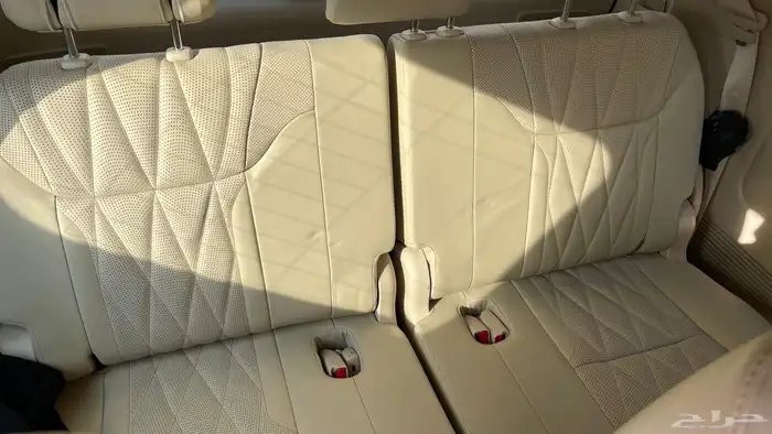 جيب لكزس بلاك اديشن LX570 2019 18
