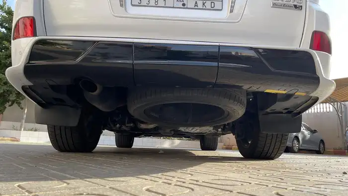 جيب لكزس بلاك اديشن LX570 2019 5