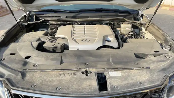 جيب لكزس بلاك اديشن LX570 2019 14