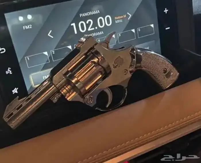 محزم ملكي و مسدس حديد زينه للبيع 5