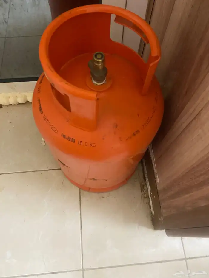 ريسيفرات وكنب فوتيه اتنين قطعه وانبوب غاز 4