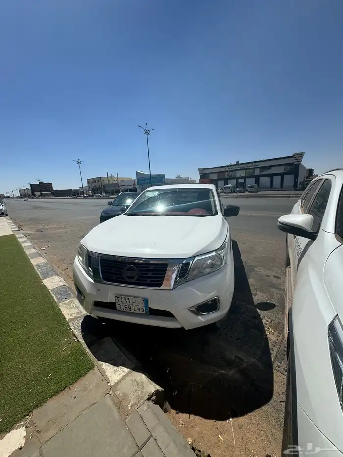 للبيع نيسان نافارا ديزل 0