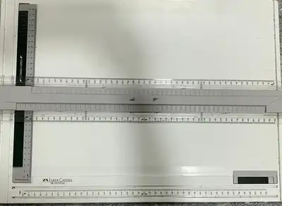 لوح للرسم الهندسي 3