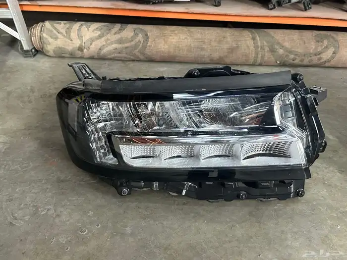 شمعات او أنوار جيب لاندكروزر2022 1