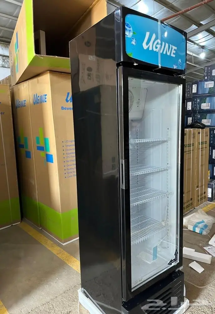 ثلاجة عرض زجاج يوجين اسود 2