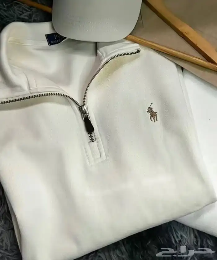 متجر لبيع الملابس الفاخرة من رالف لورين  عرض خاص 1