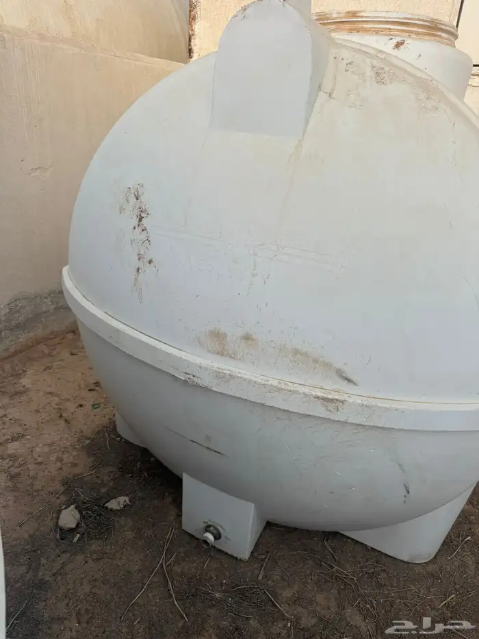 خزانين 2000الف التر للبيع العدد 2 11