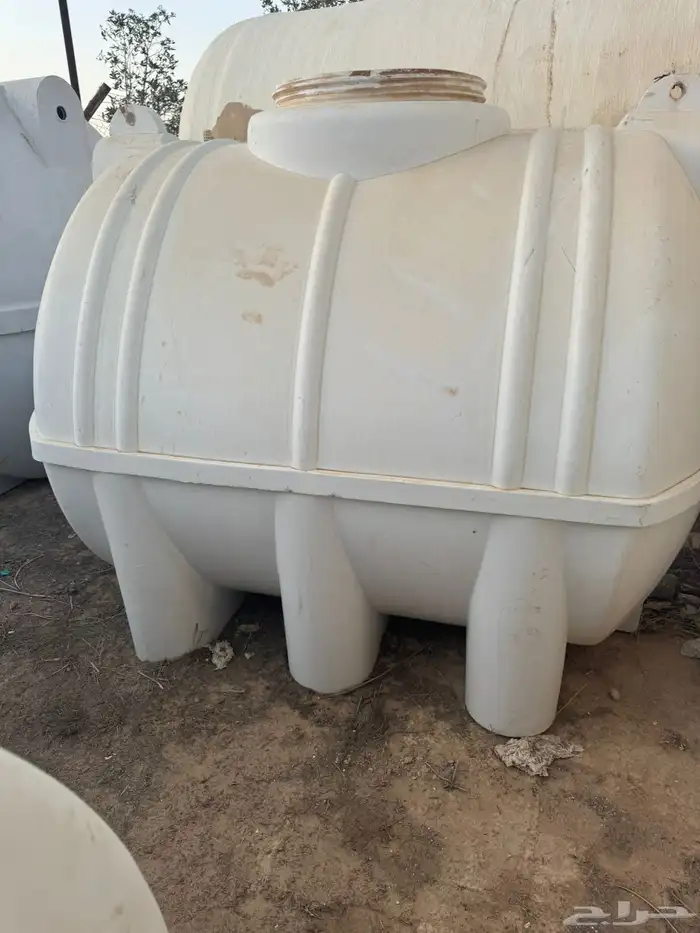 خزانين 2000الف التر للبيع العدد 2 10