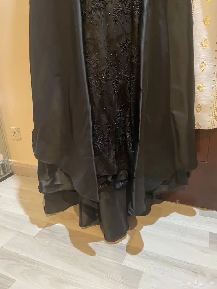 فساتين سهره لون اسود 4