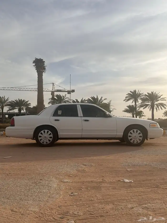 فورد فكتوريا بوليسي 2006 للبيع 1