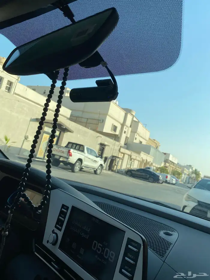 فني سعودي تركيب داش كام للمركبات 4