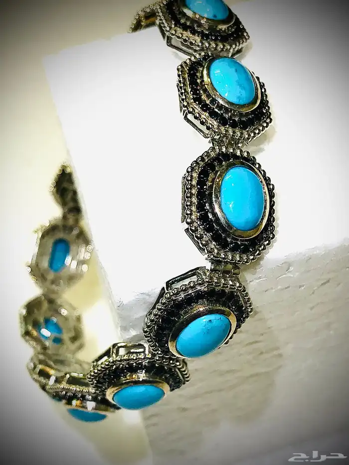 (تم البيع )سوار اسوارة فضة ثقيلة بخرز فيروزي وكريستال 1