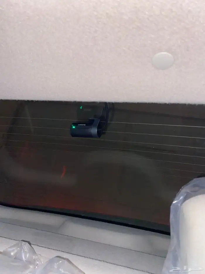 فني سعودي تركيب داش كام للمركبات 11