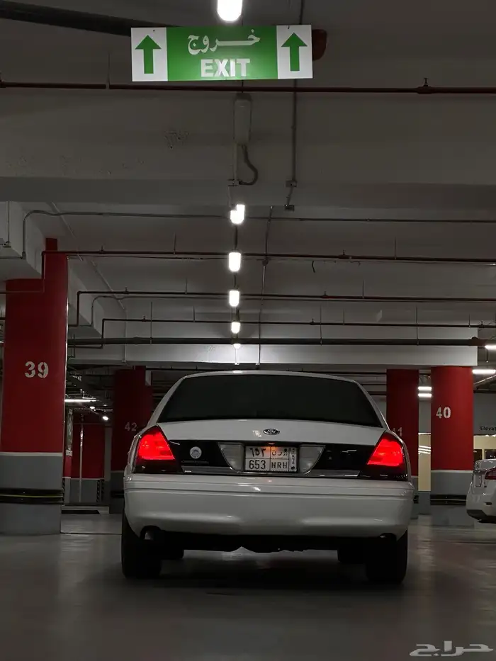 فورد فكتوريا بوليسي 2006 للبيع 0