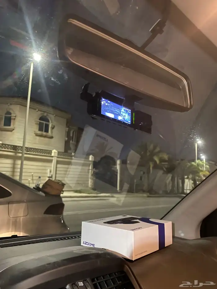 فني سعودي تركيب داش كام للمركبات 10