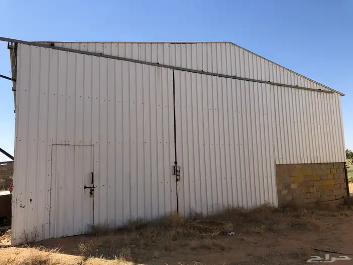 مستودع للإيجار بريدة ع طريق الرياض المدينة السريع 0