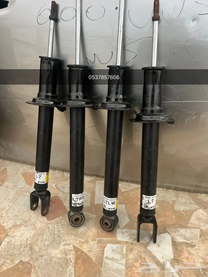 مساعدات لكزس عادي بدون هيدروليك LS GS 0