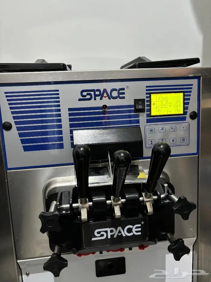 مكينة ايسكريم space بقراطيسها 2