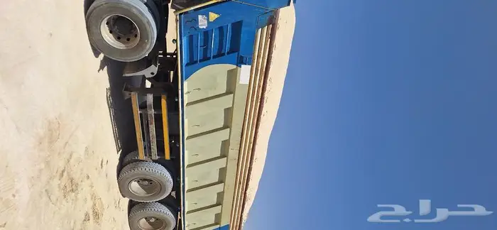قلاب للنقل ومواد بناء 1