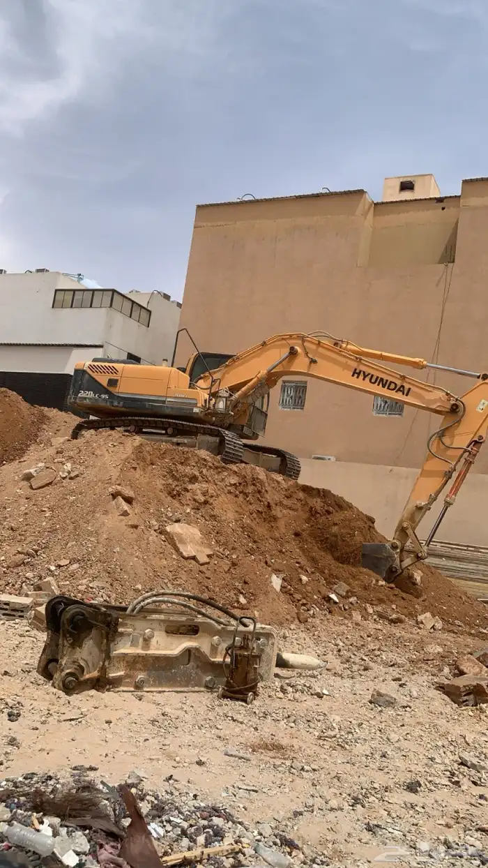 حفار بكلين وترحيل مخلفات المهديه لبن غرب الرياض 0