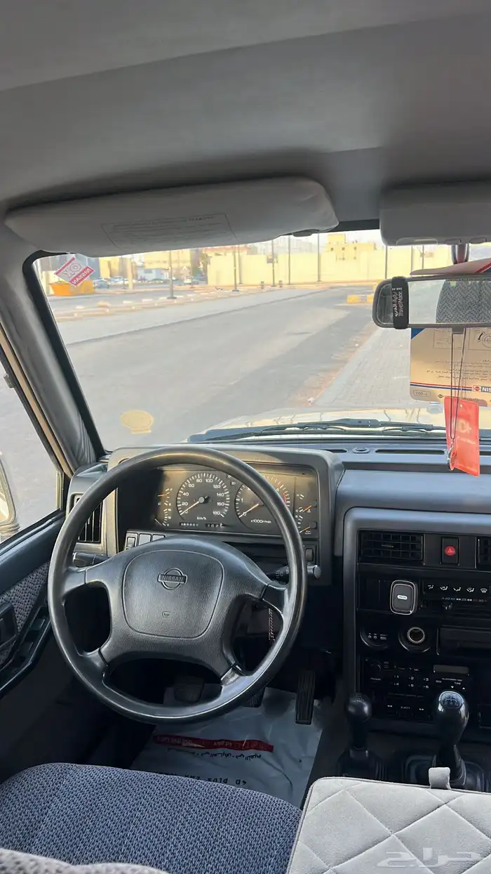 نيسان بترول 96 GL مبيوع والله يبارك للي شراه 0