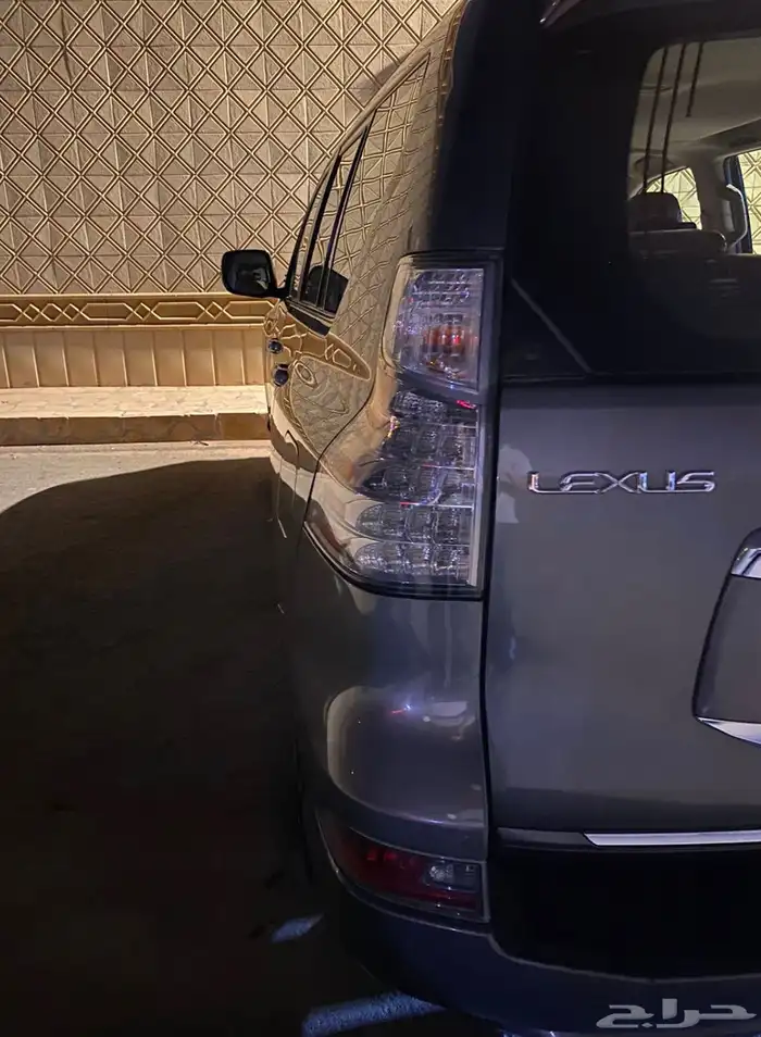 لكزس للبيع 3