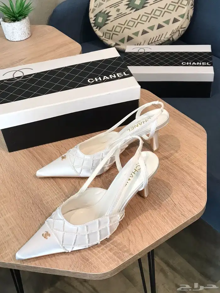 هيلزات وسليبرات نسائيه 230 12