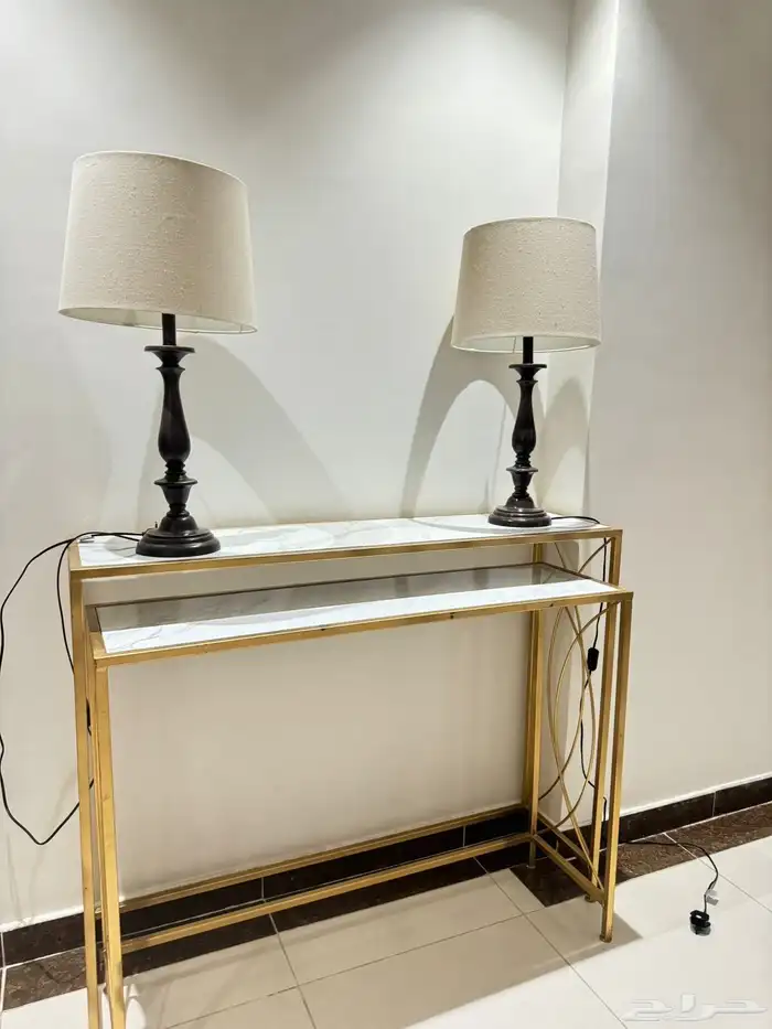 ابجورات وطاولة مدخل 0