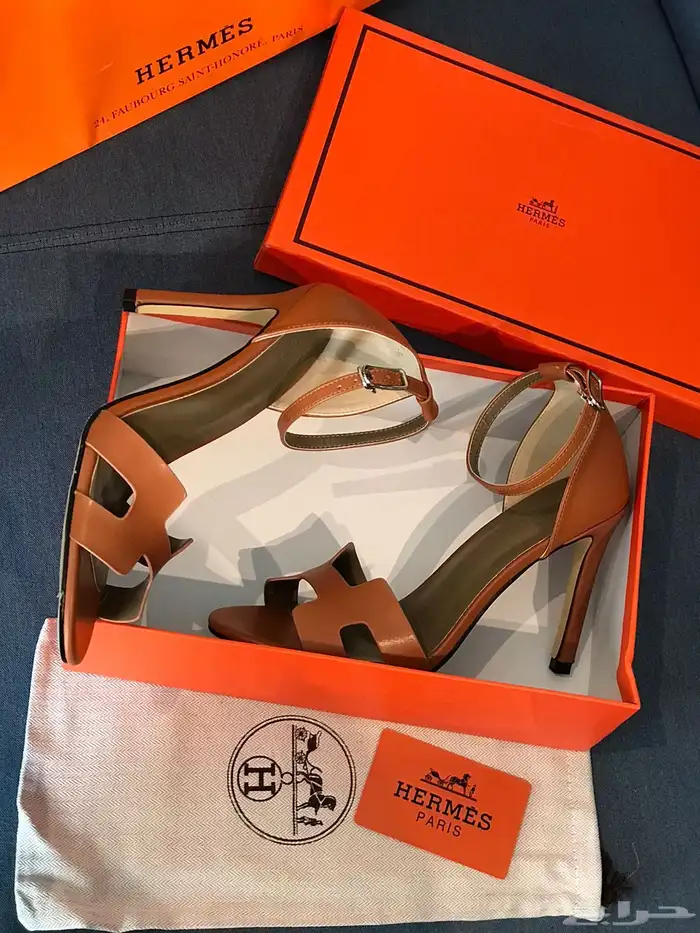 هيلزات وسليبرات نسائيه 230 18